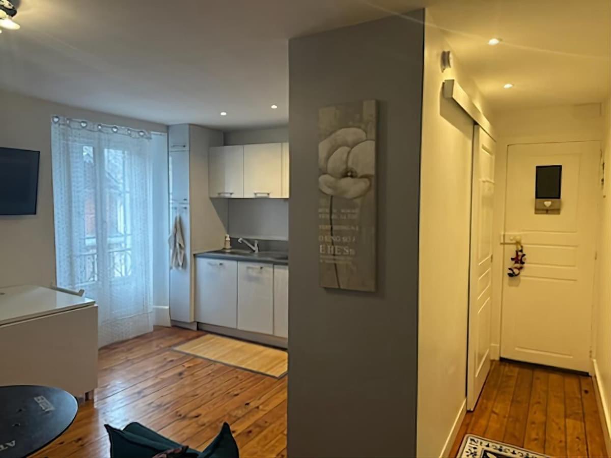 APPARTEMENT T2 4 PERSONNES Wifi et Climatisation Bagnères-de-Luchon Extérieur photo