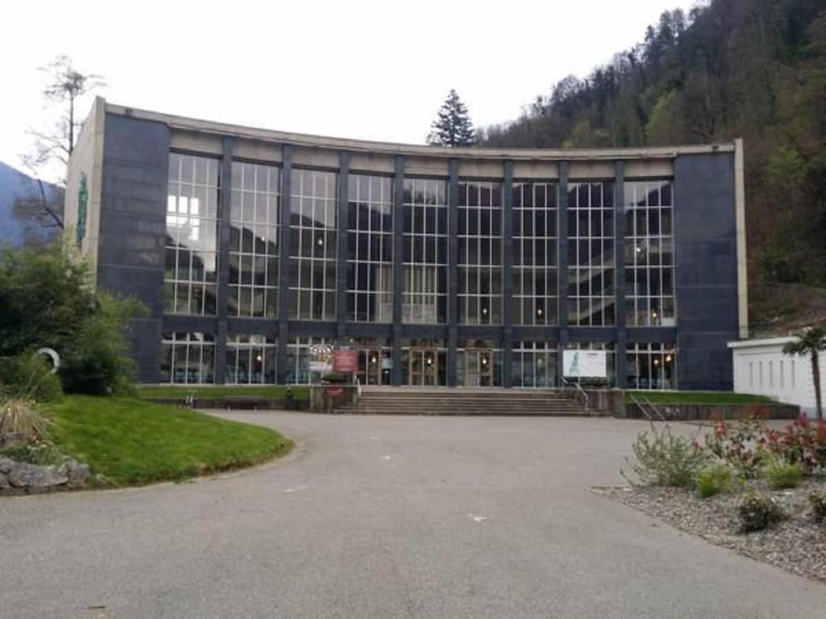 APPARTEMENT T2 4 PERSONNES Wifi et Climatisation Bagnères-de-Luchon Extérieur photo