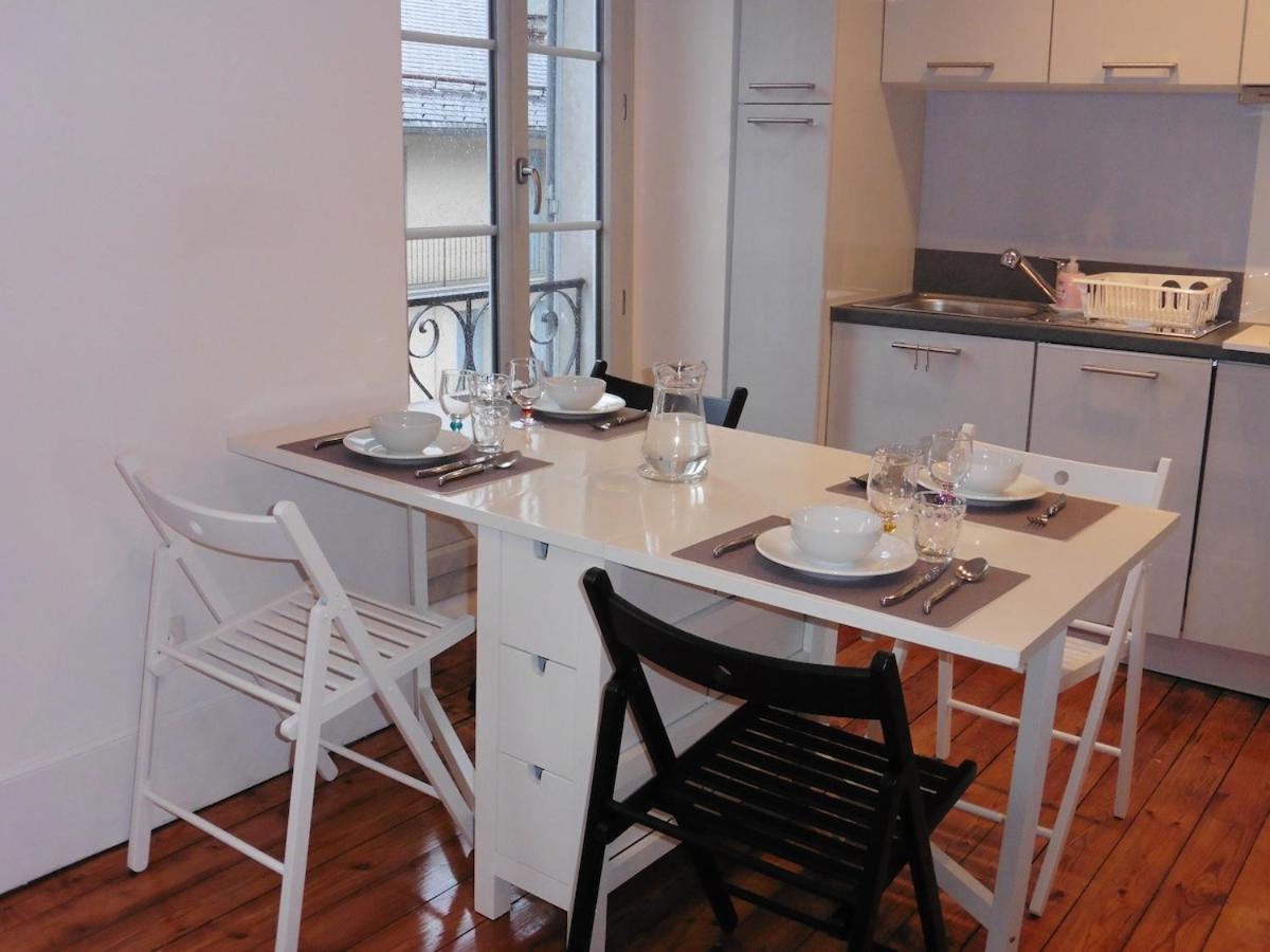 APPARTEMENT T2 4 PERSONNES Wifi et Climatisation Bagnères-de-Luchon Extérieur photo